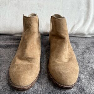 Women’s ROCKET DOG Faux Suede Tan Brown PULL ON ANKLE BOOTS Size 9